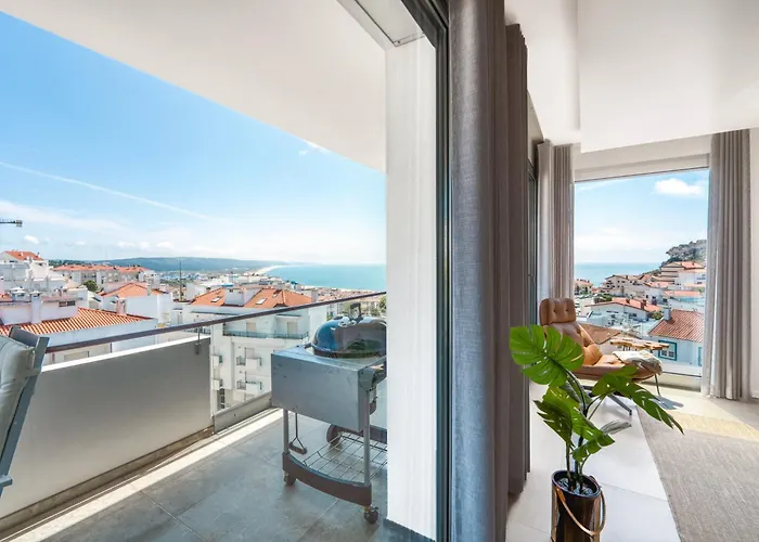 Penthouse Boa Vista - Private Pool & Sea Views * 나자레