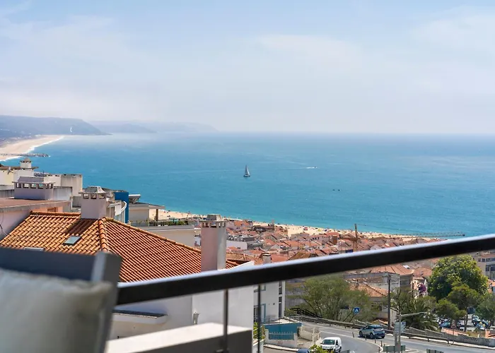 Penthouse Boa Vista - Private Pool & Sea Views *